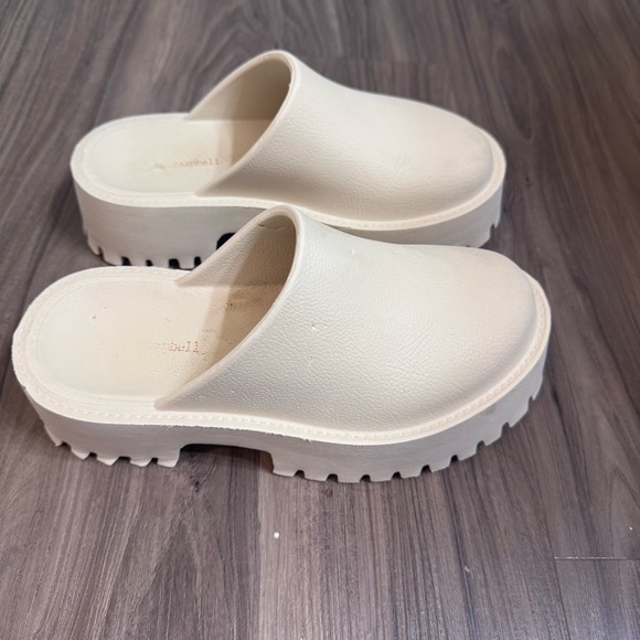 Jeffrey Campbell Bae Lug Sole Platform Clogs - Picture 8 of 14